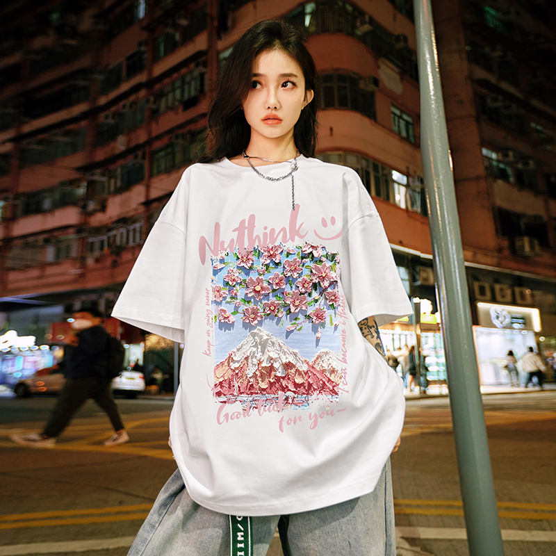 Trendy Unisex Japanese-Style Loose Short-Sleeve T-Shirts for Couples - Summer Fashion, Plus Size, Casual Streetwear Trendy Unisex Japanese-Style Loose Short-Sleeve T-Shirts for Couples - Summer Fashion, Plus Size, Casual Streetwear