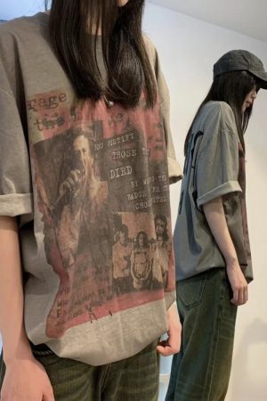 Trendy Vintage Washed Distressed High Street Couple's Short Sleeve T-Shirt for Women - American Style Retro Fashion