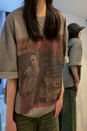 Trendy Vintage Washed Distressed High Street Couple's Short Sleeve T-Shirt for Women - American Style Retro Fashion