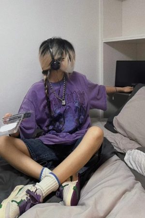 Trendy Vintage Washed Purple T-Shirt for Couples, 2025 Summer Hip-Hop Graffiti Short Sleeve, American Style