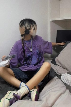 Trendy Vintage Washed Purple T-Shirt for Couples, 2025 Summer Hip-Hop Graffiti Short Sleeve, American Style