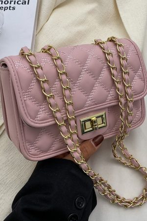 Trendy Women's Chain Shoulder Bag - Spring Summer 2025 Versatile High-End Small Square Bag for Fashion Forward Styles
