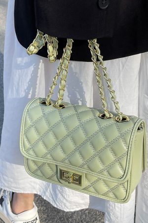 Trendy Women's Chain Shoulder Bag - Spring Summer 2025 Versatile High-End Small Square Bag for Fashion Forward Styles