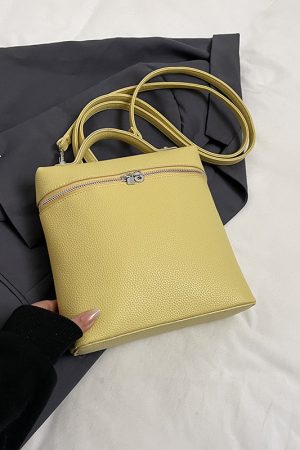 Trendy Women's Commuter Backpack 2025 - Fashionable Lychee Pattern Outdoor Book Bag for College Students