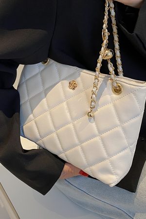 Trendy Women's Crossbody Bag - Large Capacity Diamond Pattern Shoulder Bag for Spring/Summer 2025, Versatile Chain Design