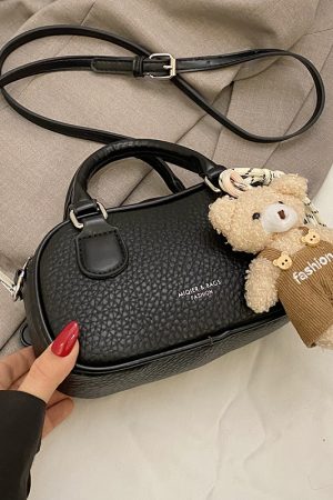 Trendy Women's High-End Shoulder Bag 2025 - Versatile Crossbody Handbag for Commuting and Daily Use