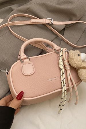 Trendy Women's High-End Shoulder Bag 2025 - Versatile Crossbody Handbag for Commuting and Daily Use
