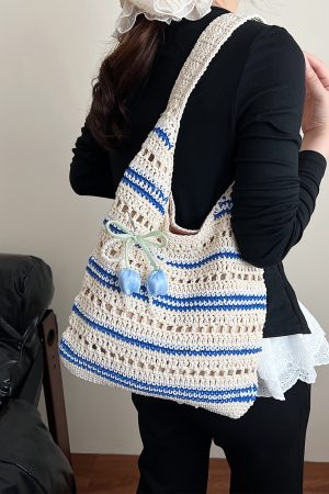 Trendy Women's Knitted Beach Tote Bag - Large Capacity Shoulder Bag for Vacation 2025