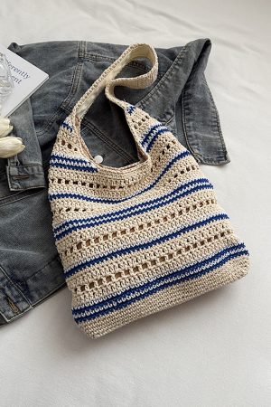 Trendy Women's Knitted Beach Tote Bag - Large Capacity Shoulder Bag for Vacation 2025