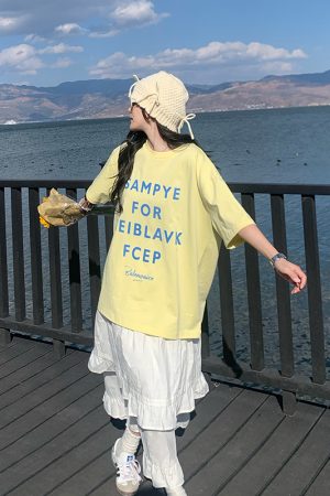 Trendy Women's Loose Short Sleeve T-shirt with Letter Print - Versatile Summer Top for 2025, Perfect for Y2K and Casual Styles