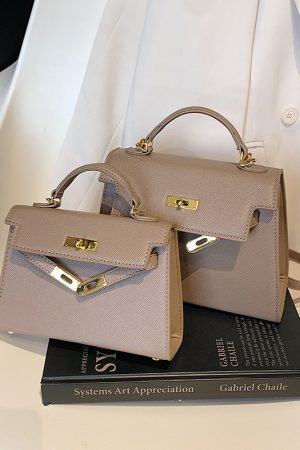 Trendy Women's Shoulder Bag - High-End Kelly Style, Versatile Fashion for Spring 2025, Chic Niche Design