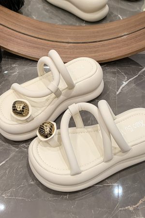 Trendy Women's Summer 2024 Thick-Soled Toe-Post Beach Sandals - Height-Increasing Slippers for a Chic Look