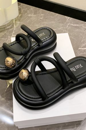 Trendy Women's Summer 2024 Thick-Soled Toe-Post Beach Sandals - Height-Increasing Slippers for a Chic Look