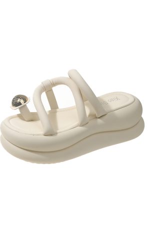 Trendy Women's Summer 2024 Thick-Soled Toe-Post Beach Sandals - Height-Increasing Slippers for a Chic Look