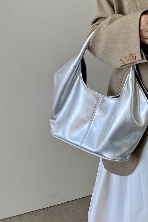 Trendy Women's Tote Bag 2025 - Large Capacity Underarm Shoulder Bag with Versatile Niche Design - Fashionable and Cool