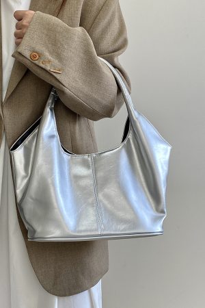 Trendy Women's Tote Bag 2025 - Large Capacity Underarm Shoulder Bag with Versatile Niche Design - Fashionable and Cool