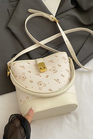 Trendy Women's Tote Bag 2025 - Versatile Shoulder & Crossbody Bucket Bag for Commuting and Daily Fashion