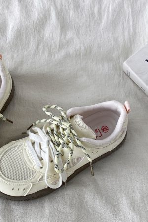 Trendy Yellow Breathable Mesh Sneakers for Women, Summer Sports Casual Shoes, 90s Inspired Non-Collision Style Training Footwear