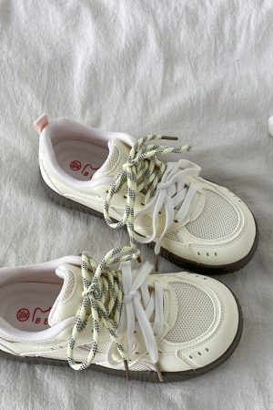 Trendy Yellow Breathable Mesh Sneakers for Women, Summer Sports Casual Shoes, 90s Inspired Non-Collision Style Training Footwear