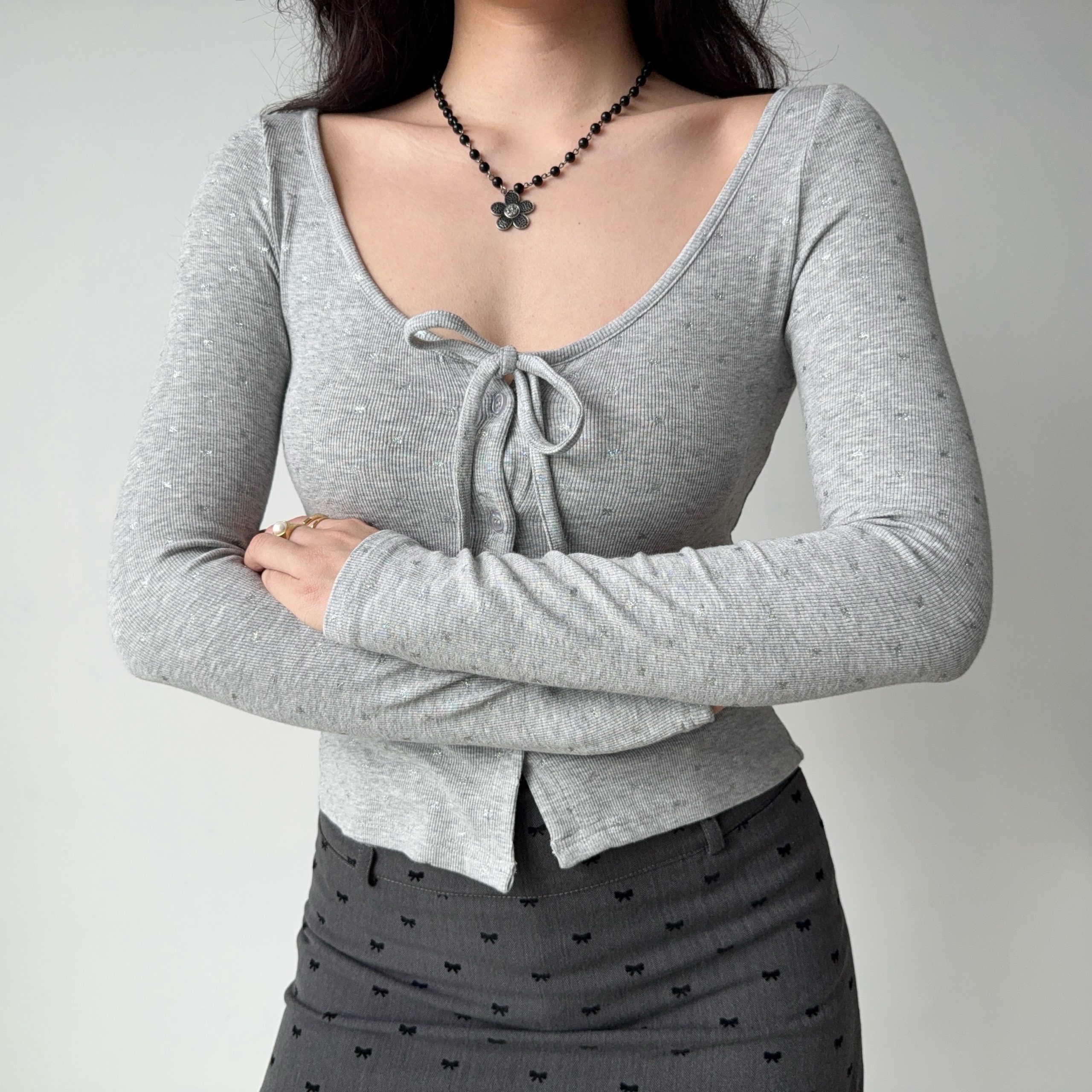 U-neck Tie Bow Rhinestone Long Sleeve Cardigan T-shirt in European American Style for Women - Trendy Y2K Fashion Top U-neck Tie Bow Rhinestone Long Sleeve Cardigan T-shirt in European American Style for Women - Trendy Y2K Fashion Top