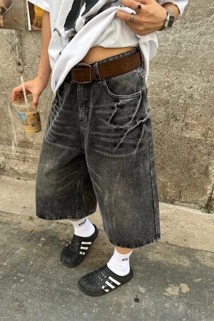 Unisex American Retro Washed Lightning Pattern Loose Fit Seven-Point Denim Shorts - Streetwear Summer Style