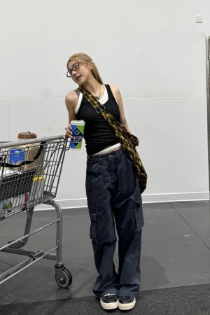 Unisex American Retro Washed Straight-Leg Distressed Multi-Pocket Work Pants - Casual Street Style Long Pants for Y2K Fashion