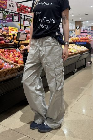 Unisex American Retro Washed Straight-Leg Distressed Multi-Pocket Work Pants - Casual Street Style Long Pants for Y2K Fashion