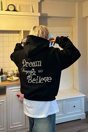 Unisex Beaded Hoodie for Couples - Casual Loose Fit American Letter Design for Spring & Autumn Fashion