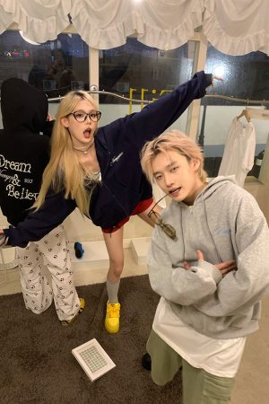 Unisex Beaded Hoodie for Couples - Casual Loose Fit American Letter Design for Spring & Autumn Fashion