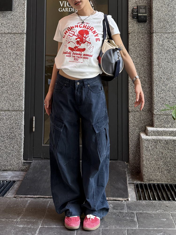 Unisex High Street Multi-Pocket Cargo Pants - Loose Fit, Curved Knife Design, Casual Washed Long Pants for 90s Y2K Style Unisex High Street Multi-Pocket Cargo Pants - Loose Fit, Curved Knife Design, Casual Washed Long Pants for 90s Y2K Style