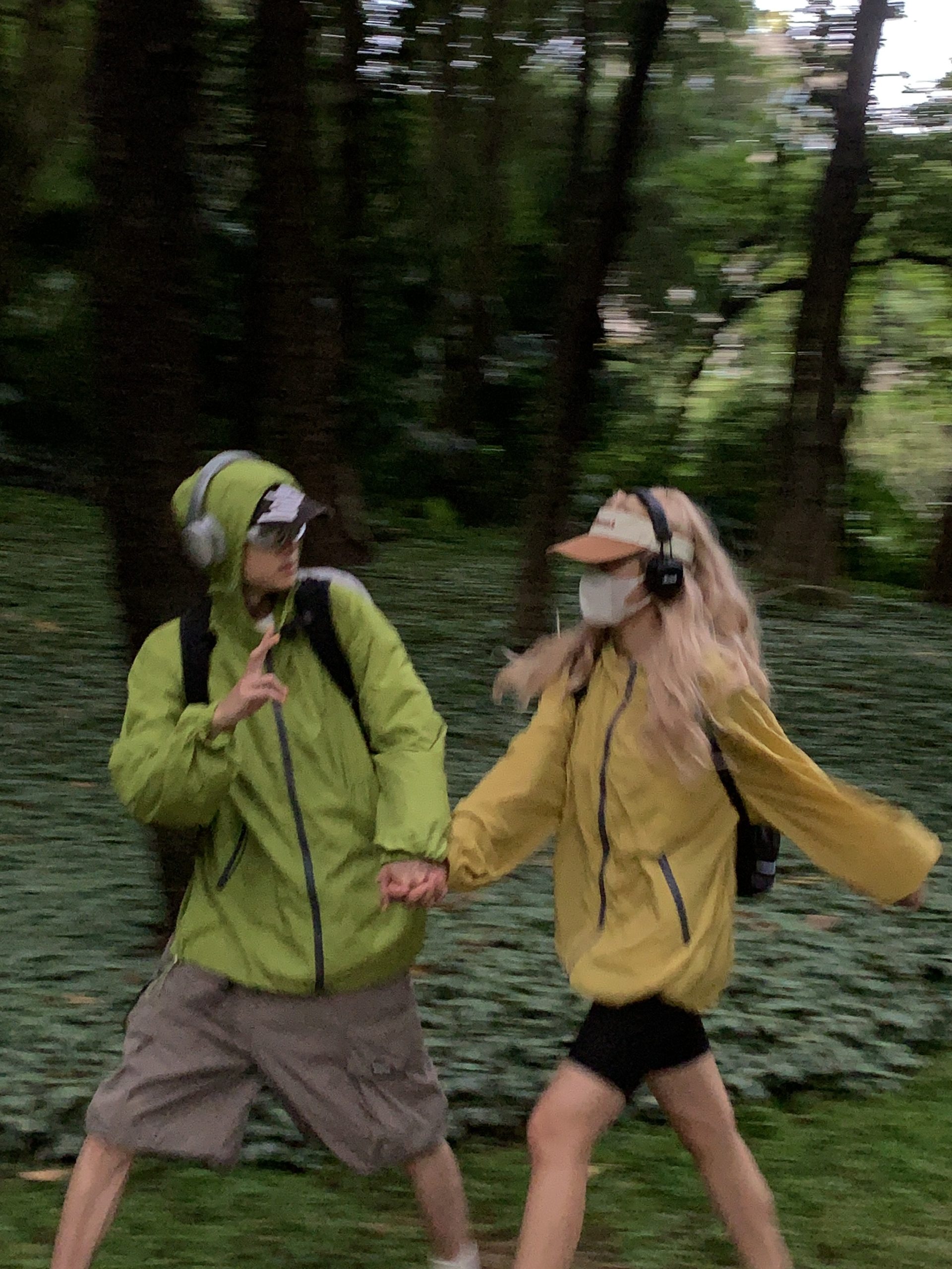 Unisex Outdoor Functional Hooded Quick-Dry Jacket - UPF50+ Sun Protection Cycling Windbreaker for Spring & Summer Adventures Unisex Outdoor Functional Hooded Quick-Dry Jacket - UPF50+ Sun Protection Cycling Windbreaker for Spring & Summer Adventures