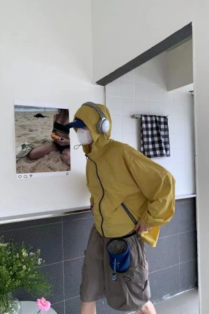 Unisex Outdoor Functional Hooded Quick-Dry Jacket - UPF50+ Sun Protection Cycling Windbreaker for Spring & Summer Adventures