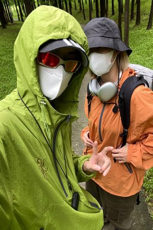 Unisex Outdoor Functional Hooded Quick-Dry Jacket - UPF50+ Sun Protection Cycling Windbreaker for Spring & Summer Adventures