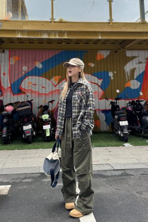 Unisex Retro Color-Block Brushed Plaid Long Sleeve Shirt Jacket - American Style Loose Fit for Summer Couples