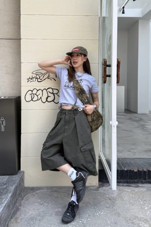 Unisex Vintage Distressed Work Shorts - American Style, Adjustable, Multi-Pocket, Summer Essential, 90s Inspired Fashion