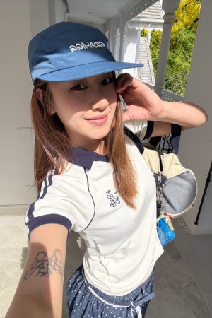 V-Neck Knitted Polo Collar Raglan T-Shirt Top for Women - Summer Casual Street Style, Cool and Comfortable for Hot Girls