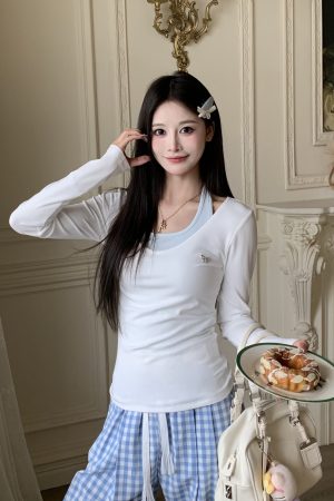 V-neck Long Sleeve Cover-up Halter Tank Top Set - Summer Sun Protection Women's 2-Piece Outfit - Casual Beach Style