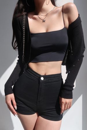 V-Neck Slim-Fit Short Knitted Cardigan for Women - Stylish Summer Long Sleeve Lightweight Top for Air Conditioning & Sun Protection