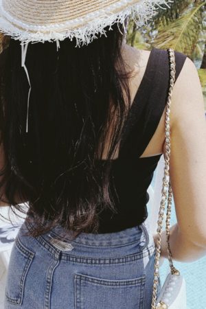 Versatile Black Wide Strap Camisole - 2025 Spring/Summer, French Style, Perfect for Vacation, Y2K Inspired Fashion