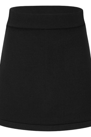 Versatile Knitted Bodycon Short Skirt with Anti-Exposure Safety Pants â€“ European and American Style Women's Fashion