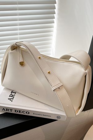 Versatile Korean Minimalist High-End Shoulder Bag for Women - 2025 Spring/Summer Crossbody Commuting Collection