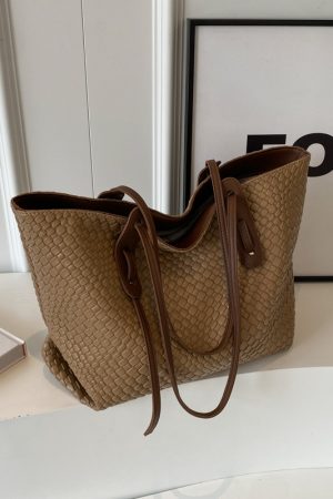 Versatile Large-Capacity Shoulder Tote Bag for Women - High-End Autumn/Winter 2025 Commuting Bag for Work and Leisure