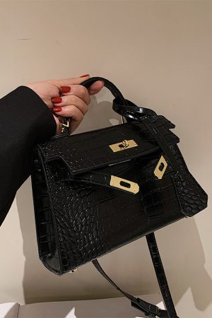 Versatile Retro Crocodile Pattern Crossbody Handbag - Small Square Bag for Spring/Summer 2025, Fashionable Women's Accessory