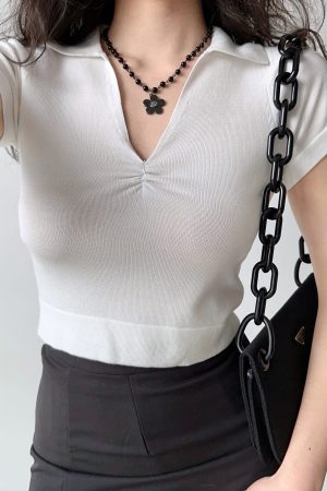 Versatile V-Neck Short Sleeve Knitted T-Shirt for Women - Simple Slim Fit Top in European and American Style, Perfect for Everyday Wear