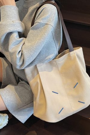 Versatile Women's Canvas Tote Bag - Large Capacity Casual Shoulder Bag for Commuting & Everyday Use