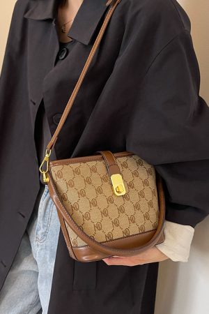 Versatile Women's Color-Blocking Bucket Bag - 2025 Trendy Casual Crossbody Handbag with High-End Appeal