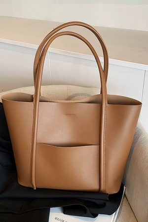 Versatile Women's Tote Bag - Large Capacity Casual Shoulder Bag in Korean Fashion for Spring/Summer 2025