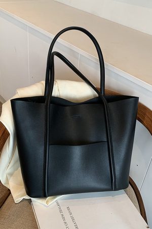 Versatile Women's Tote Bag - Large Capacity Casual Shoulder Bag in Korean Fashion for Spring/Summer 2025