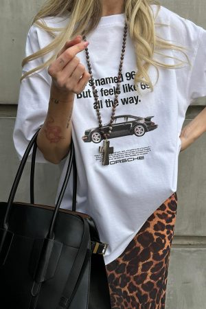 Vintage American Retro Car Pattern Oversized Short-Sleeve T-Shirt for Women - Summer Y2K Trendy Hot Girl Top