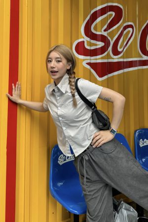 Vintage American Retro Washed Short Sleeve Crop Top for Women - Spicy Girl Summer Shirt with Slim Fit and Stylish Shoulder Design